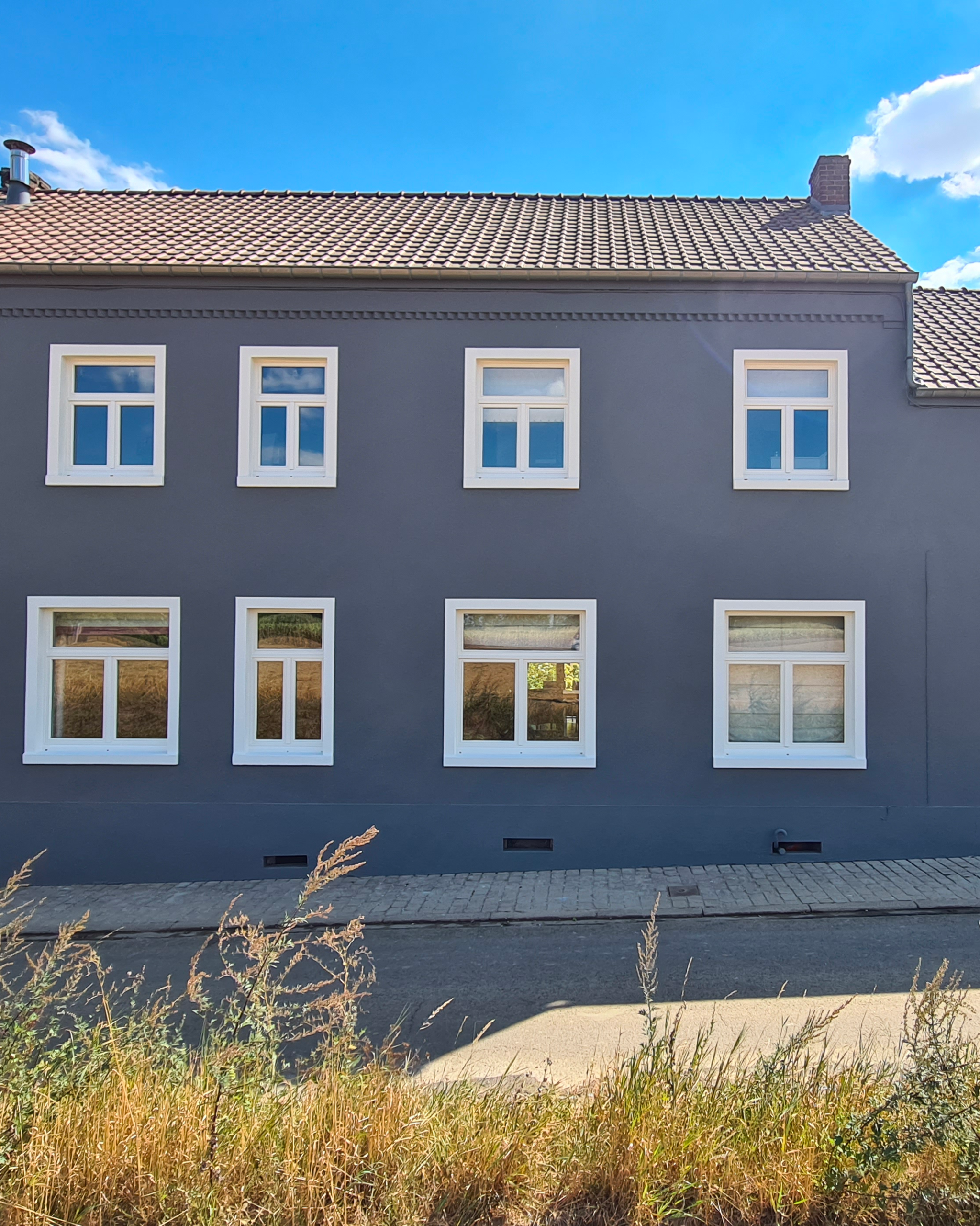 facade-grise-jodoigne